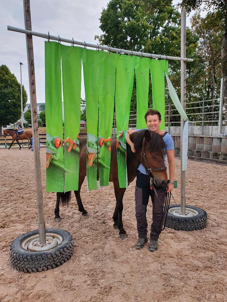 Sunna frá Saurbæ með ánægðum eiganda sínum í Þýskalandi